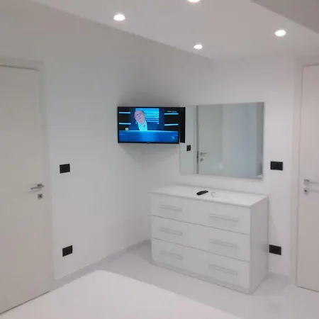 Zona Chiesa Russa Апартаменты